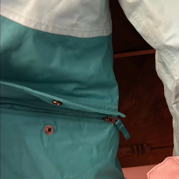 The North Face green ski jacket - Picture 5 of 14